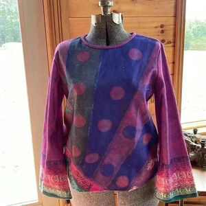 Misslook extra large women’s vibrant cool top!